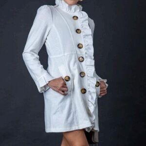 Luii White Long Sleeve Cuffed Bridal Dress